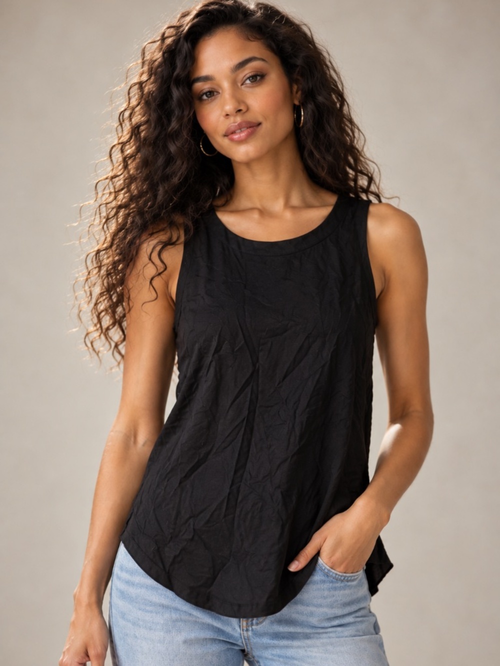 CHASER NWT Black 100% Silk Sleeveless Relaxed Tank Top
